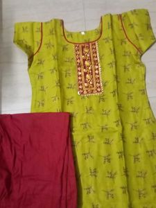 Olive Green Kurta Paired With Maroon Salwar