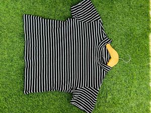 Beautiful Black Strip Top Crop Style