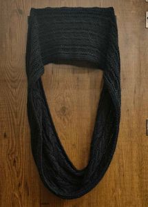 Stylish Black Knit Infinity Scarf