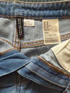 Short Denim Skirt - Ripped🫐🪬