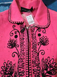 Pink Embellished Knit Jacket with jip sell size is