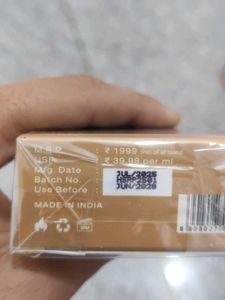 HIRA Silk Robe Eau de Parfum