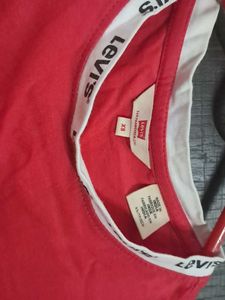 Levis Tshirt