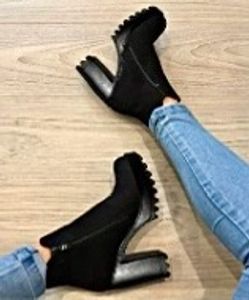 Women’s Trendy Black Boots