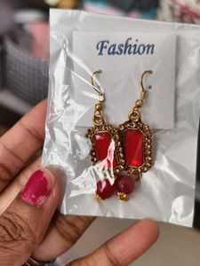 PACK OF 2 EARINGS ALL NEW AT SALE