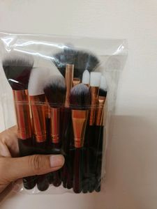 Minara 15 Brushes Set