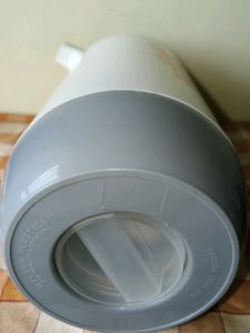 Milton Vacuum Thermos Flask And 6 Cups