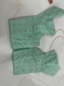 Golden Blouse green and red