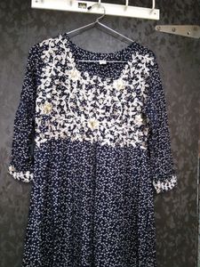 Elegant Floral Print Kurta