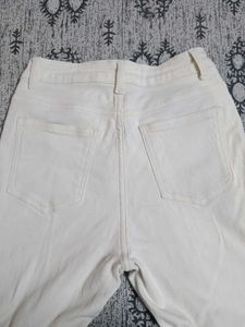 Urbanic Cream Denim Jeans - Size M
