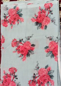Floral print Saree 🩷