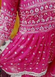 Elegant Pink Kurta Set