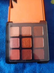 Manish Malhotra 9 In 1  Eyeshadow Palette