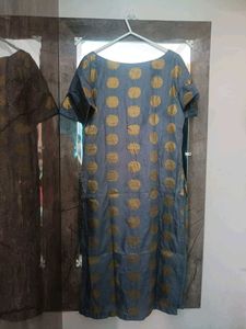 Elegant Grey &amp; Gold Kurta