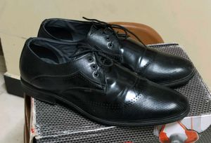 Boxer Black Perforated Dress Shoes