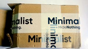 Minimalist HOCL Skin Purifying Spray