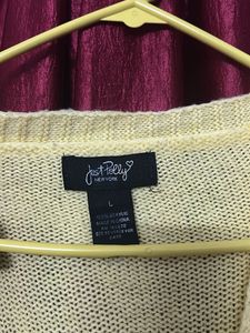 Oversized Daisy Yellow Cardigan