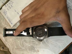 Luxury Hublot Big Bang Style Men&#39;s Watch (Replica)