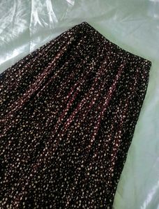 Pretty Midi Skirt 🌿🍒