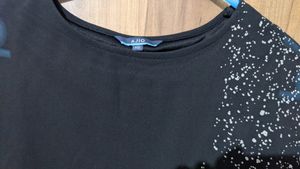 Black Top (One Side Sleeveless)