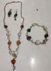 Salee 🥳Stone Jewelry Set - ₹49+ Free Gift! 💎✨