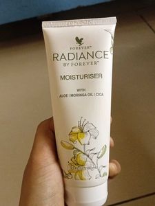 Forever Radiance Moisturiser - New