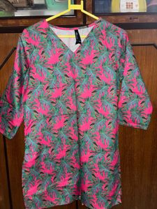 Pink Leaf Print V-Neck Tunic Kurta Top