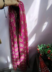 Pink And Golden Dupatta