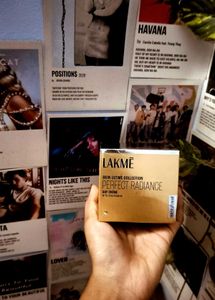 Lakme Skin Ultime Collection Set