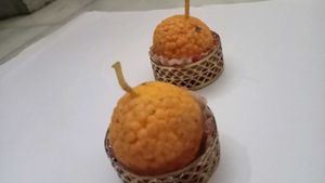 4 Laddu Decorative Candle