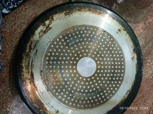 prestige non stick tawa Used Cooking Utensil