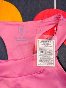Urban Hug Lightly Padded Sports Bra