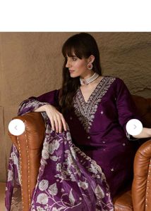 MYNTRA 3 Piece Embroidery Suit With Floral Duppata