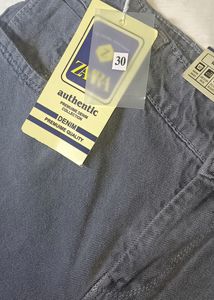 Zaara Straight Fit Jeans