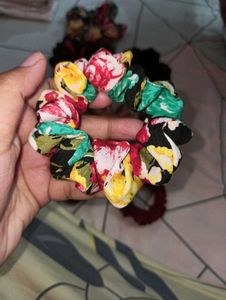 Scrunchie Set - Hair Accessories