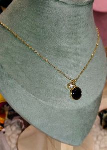 Dainty Black Onyx Stone Gold Necklace
