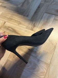 Mango Black Pointed Satin Heels