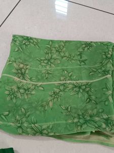 Green Floral Print Saree