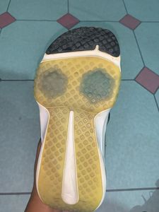 nike sport shoe