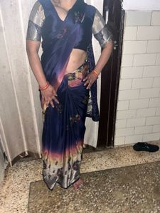 crepe Elegant Floral Saree with blouse