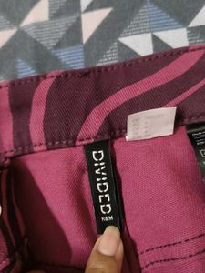 Funky And Cool Looking Y2k Inspired Pants