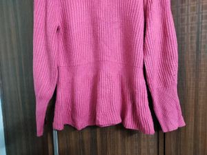 SALE 🛍️ Pink Puffed Sleeve Sweater 💗