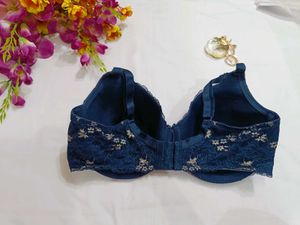🇳🇿💫💗 Neavy Blue Colour Imported Bra