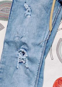 Stylish Ripped Jeans