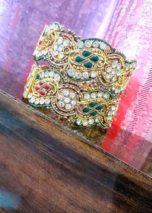 Rajasthani kada/Indian cuff bracelet/Bangle/Hinged bracelet with pin/ Multi-colored gemstones/Meenakari bracelet/Kundan bracelet/22K Gold plated
