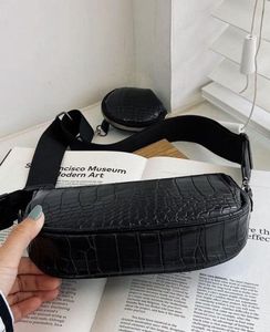 Women&#39;s Black Sling
