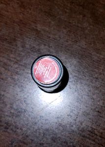 NYBae 🔥❗️Free❗️Ruby Red Shade 💄 😍 ✨️