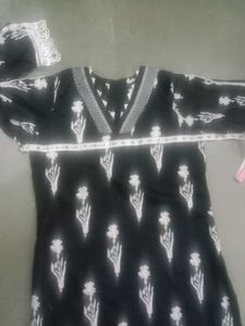 Black &amp; White Kurta Set 3