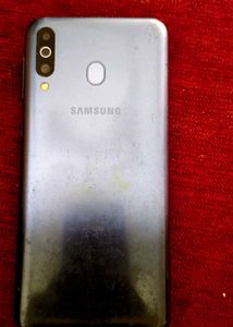 Samsung Galaxy M30