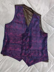 3P Gents Party Wear Suite For Sale